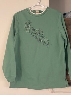 Vintage 90s Blair Mint Green Embroidered Floral Crewneck Sweatshirt Size Medium